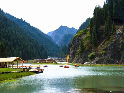 天山大峽谷